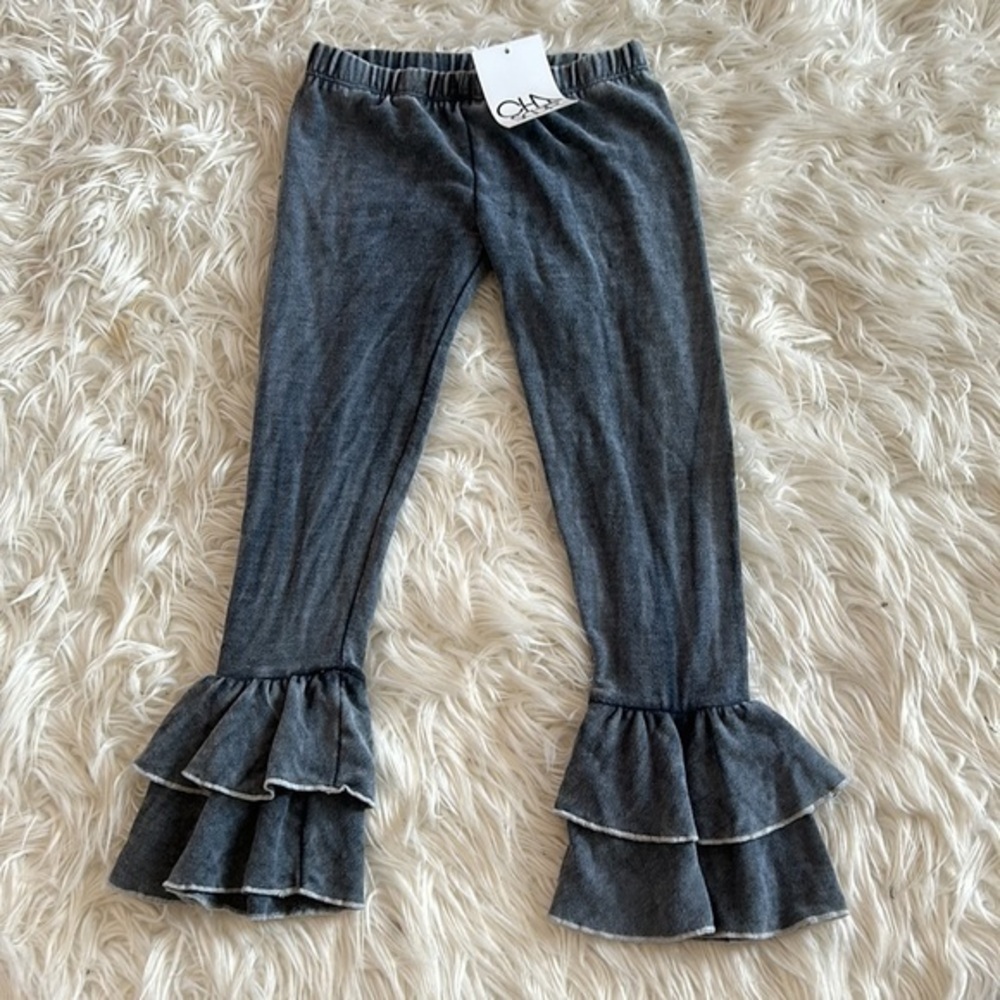 NWT, Chaser, super soft ruffle flare bell bottom pants, size 6